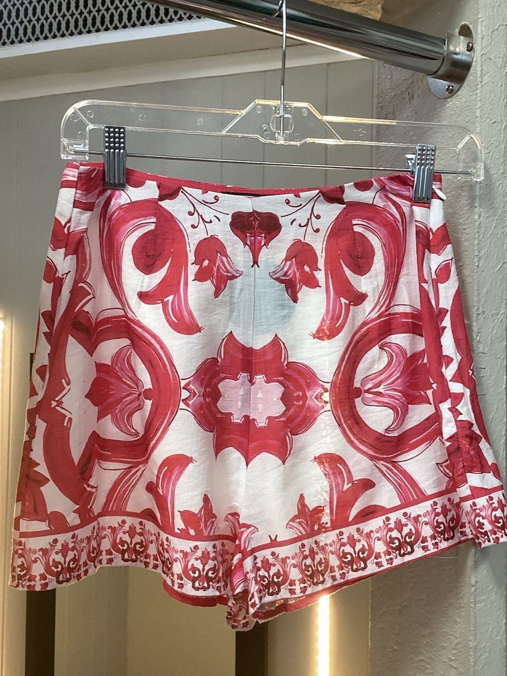 Women’s Red Printed Linen-Blend Shorts